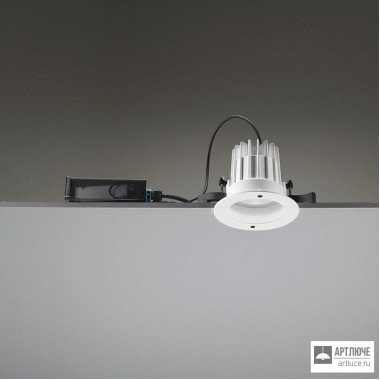 Ares 536022 — Потолочный встраиваемый светильник Leila135 CoB LED / Painted Frame - Medium Beam 20°