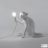 Seletti 14928 — Уличный настольный светильник The Monkey Lamp Sitting OUTDOOR Version