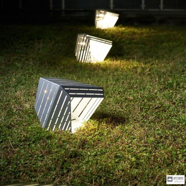 Zava Dadi F Medium Aluminum Grey outdoor — Уличный напольный светильник